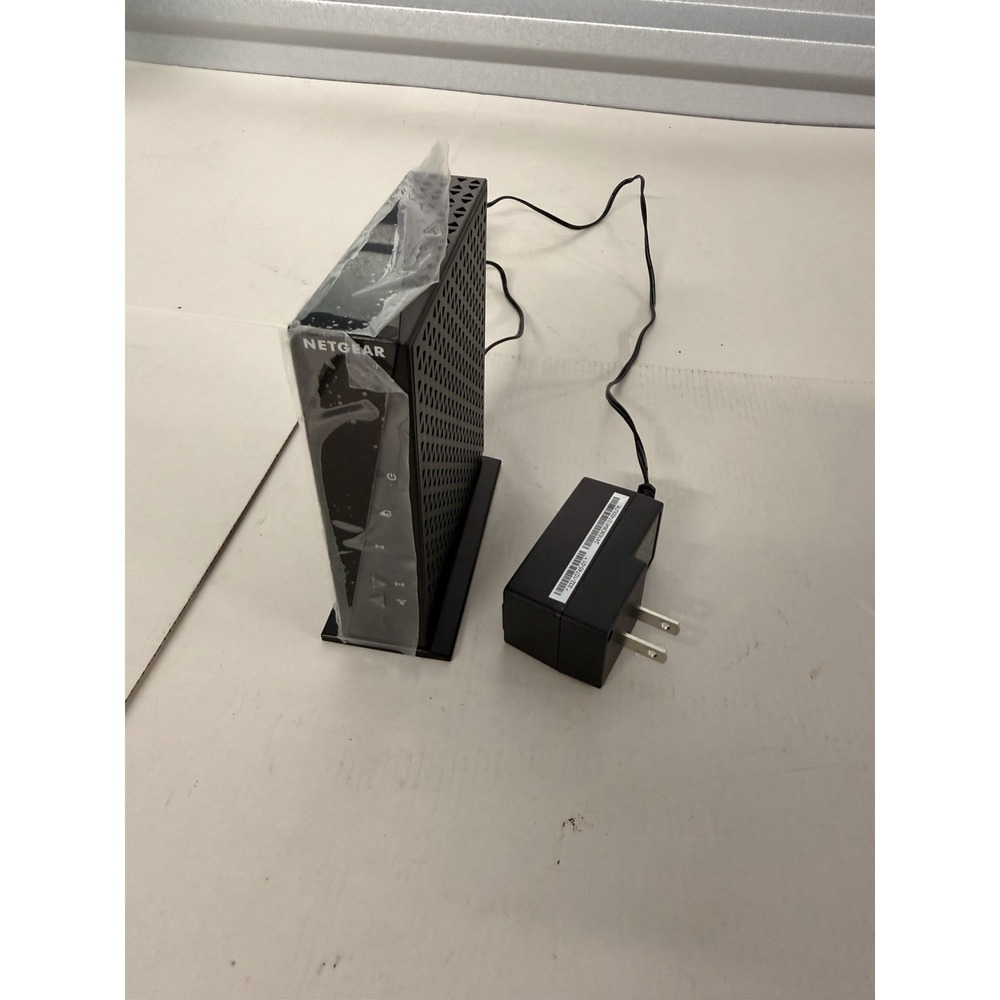 NETGEAR N300 Wi-Fi Router WNR2000v5 - Used